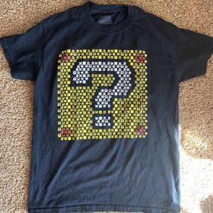 Geeknet Super Mario Bros. Character Symbols Black S/S Crewneck Tshirt Small